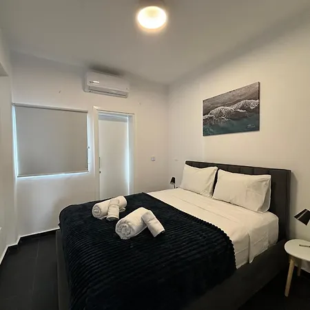 Venus Seaview 2b, Rooftop, Prime Location, Apartman